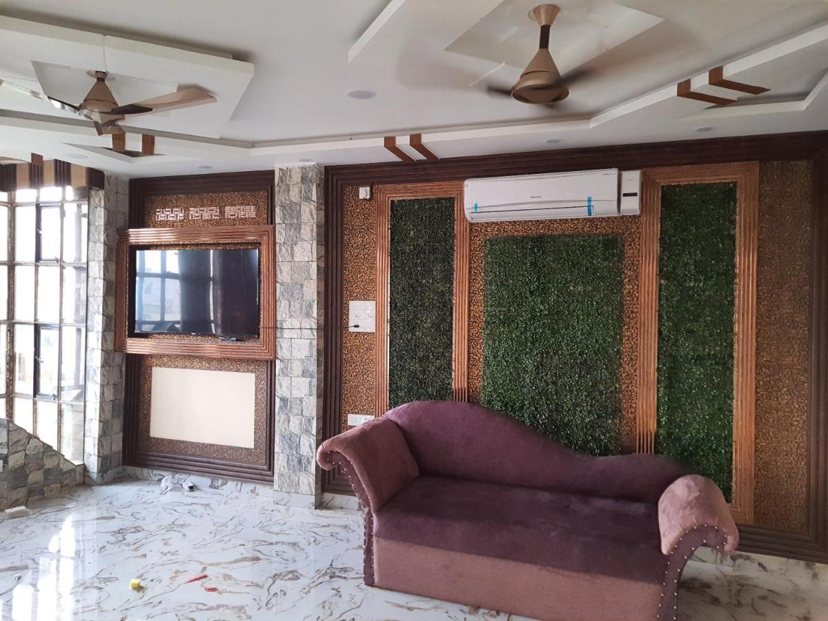 Divine Hotel & Banquet Hall Bhopal Eksteriør billede